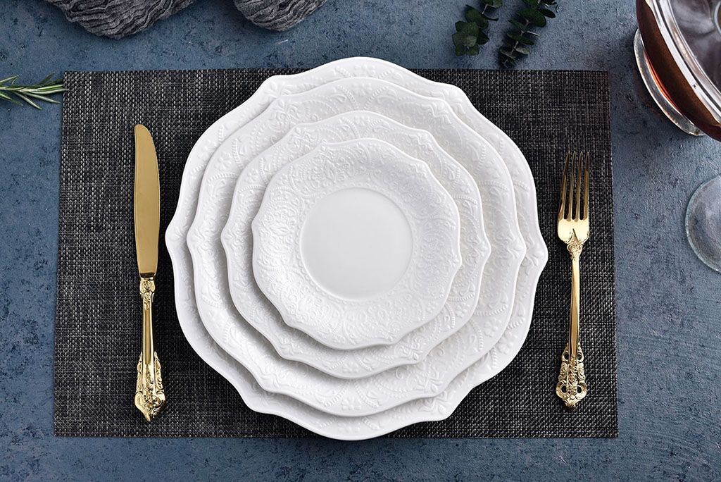 Plate - Alice